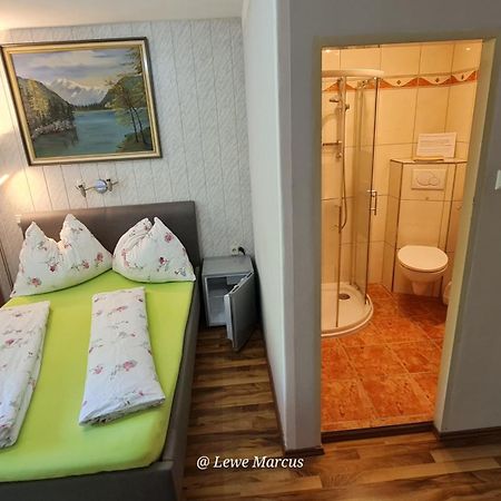 Appart-Pension Seehang Velden am Wörthersee Exteriör bild