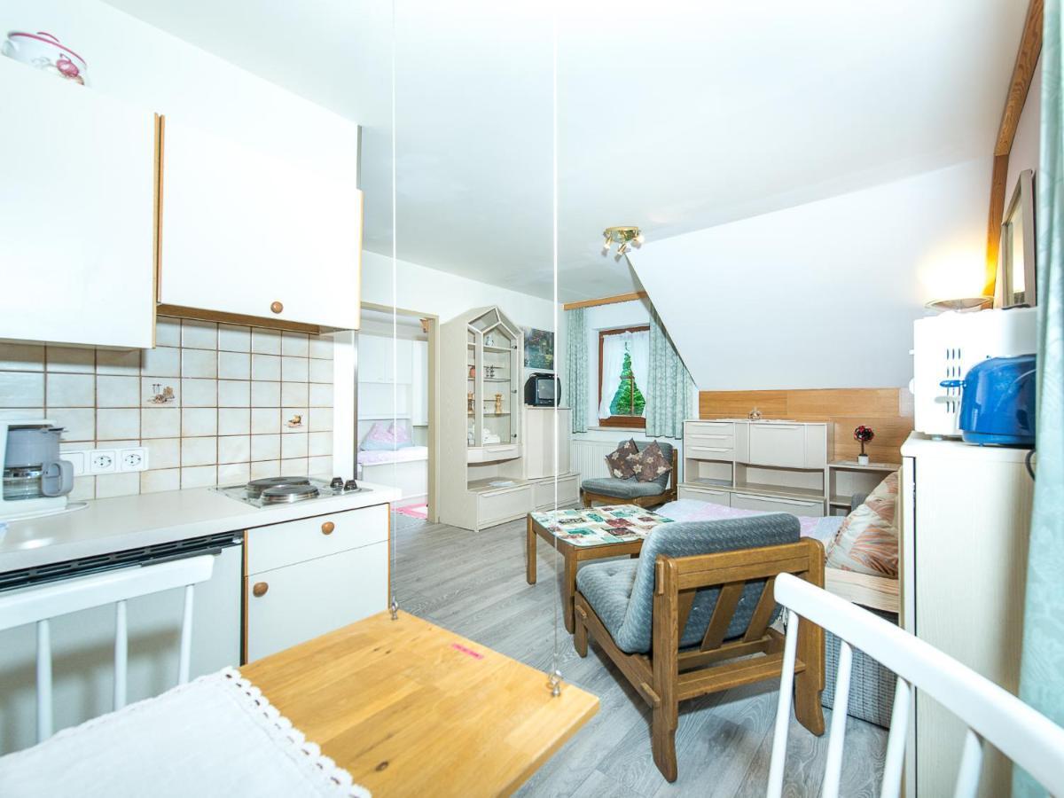 Appart-Pension Seehang Velden am Wörthersee Rum bild